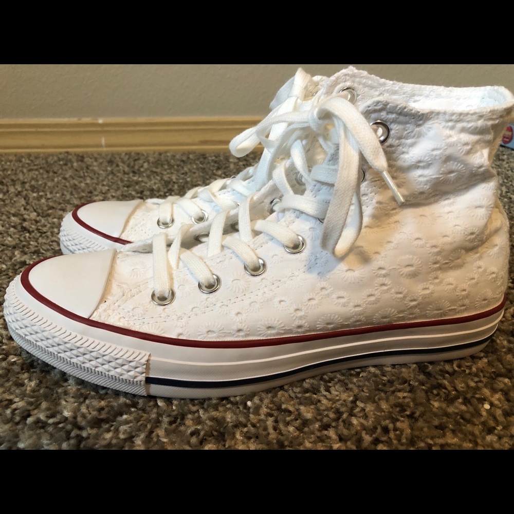 White Converse Chuck Taylor All Star Hi Shoes
